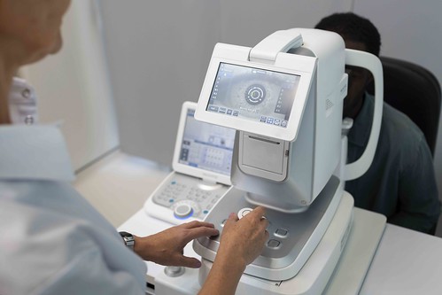 Qué es la presión intraocular y cómo se utiliza un tonómetro para medirla Qué es la presión intraocular y cómo se utiliza un tonómetro para medirla
