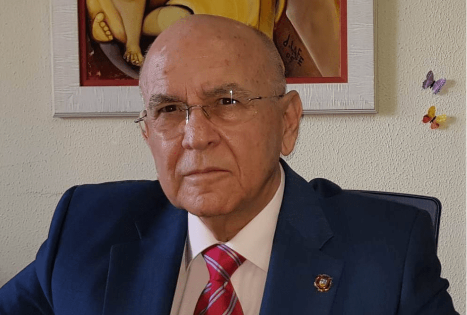 Entrevista con el autor de «El poder y los límites de la Inteligencia Artificial» Jorge A Capote Entrevista con el autor de «El poder y los límites de la Inteligencia Artificial» Jorge A Capote