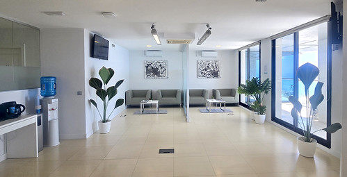 El Hospital Quirónsalud Marbella apuesta por el arte como herramienta de bienestar para pacientes y familiares El Hospital Quirónsalud Marbella apuesta por el arte como herramienta de bienestar para pacientes y familiares